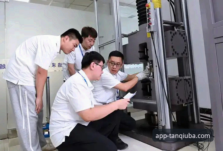 资深技术评测员分享：谈球吧体育官网客服体验与数据平台使用心得